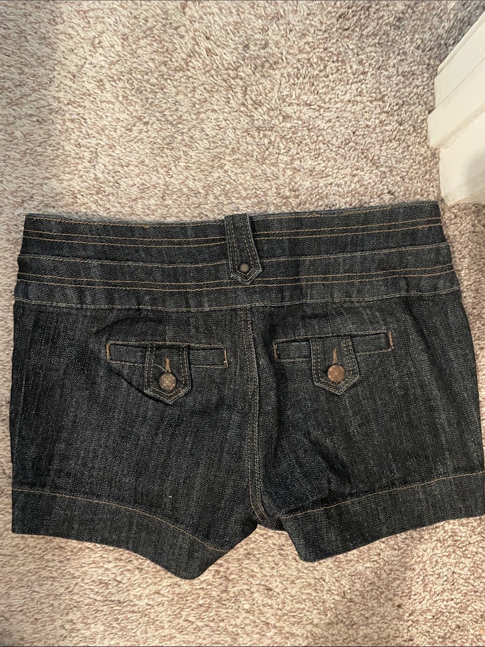Boom boom Dark Denim Short Shorts with Contrast Stitching size 9 y2k - Picture 4 of 4